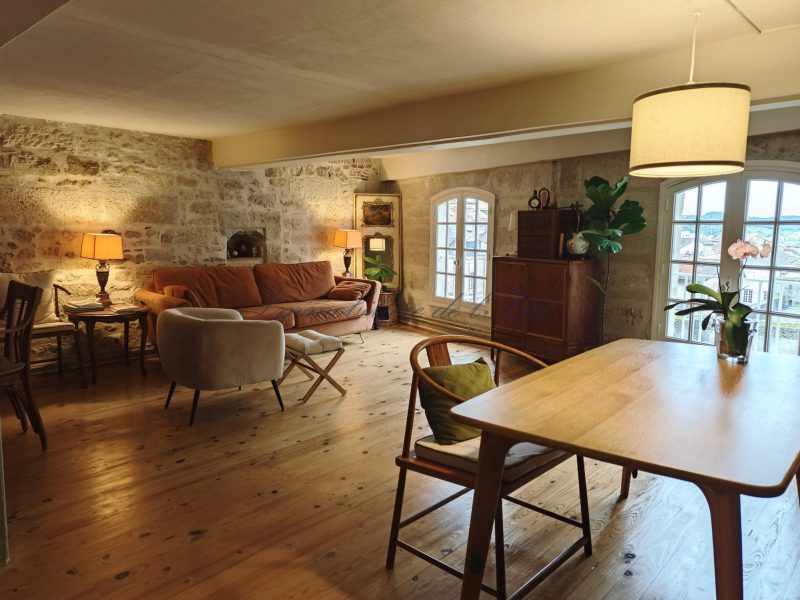 017fe66a4166a5bbb30b1e67e111e87b