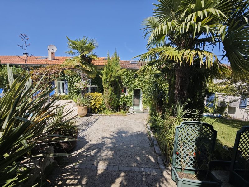 053204d548875d8a36dab0fdebc66723