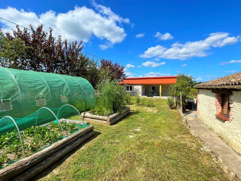 0897d21ad9431f254f3d0d8963d23bc8