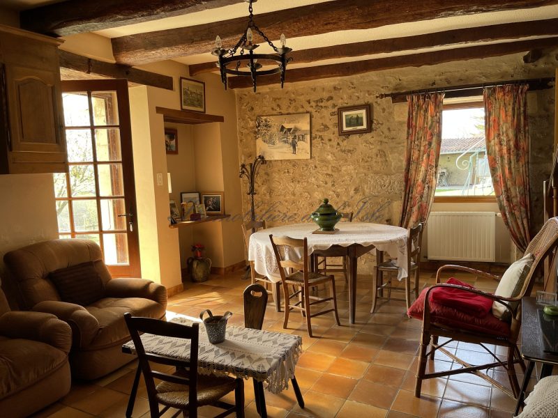 0930eaac7909d9772522fe448a3d0d29