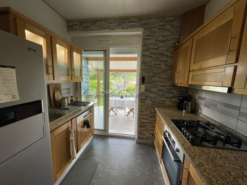 158e5bb27262c76c258ca429ea177048