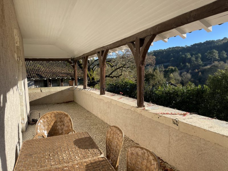 2bb6d14a019922a9ae2cfaa39c35eeaf