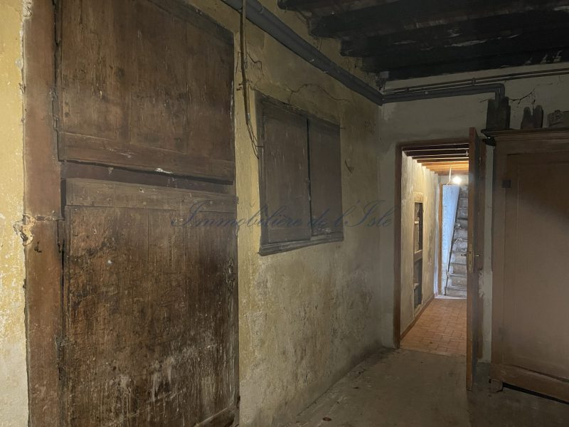 33c3b9ac57998d0206a3bcae8dc69927