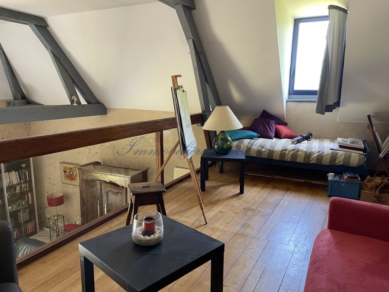 37ba5875f69500421f1d8486f6f7cf53