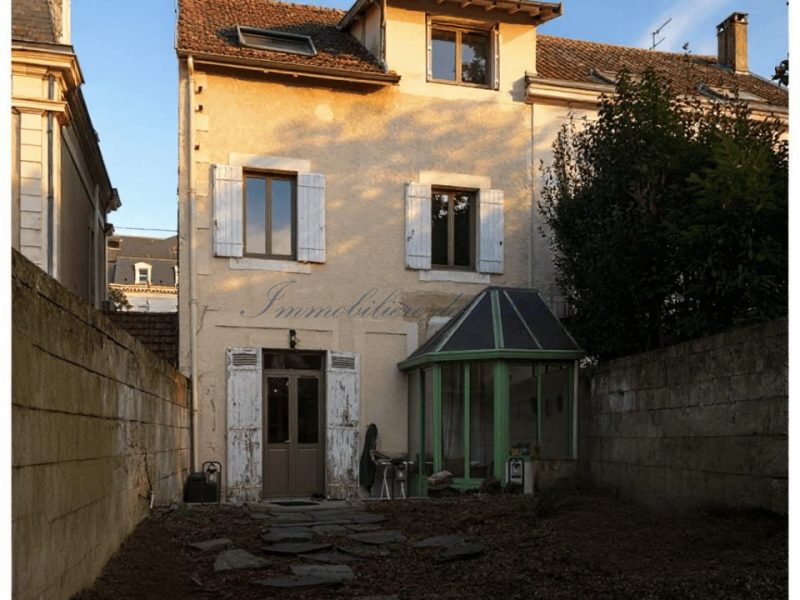 39b2183a493388ff75646757a68649f3