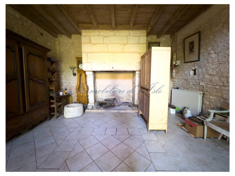 43251d459c9945613c794f5ee988e183