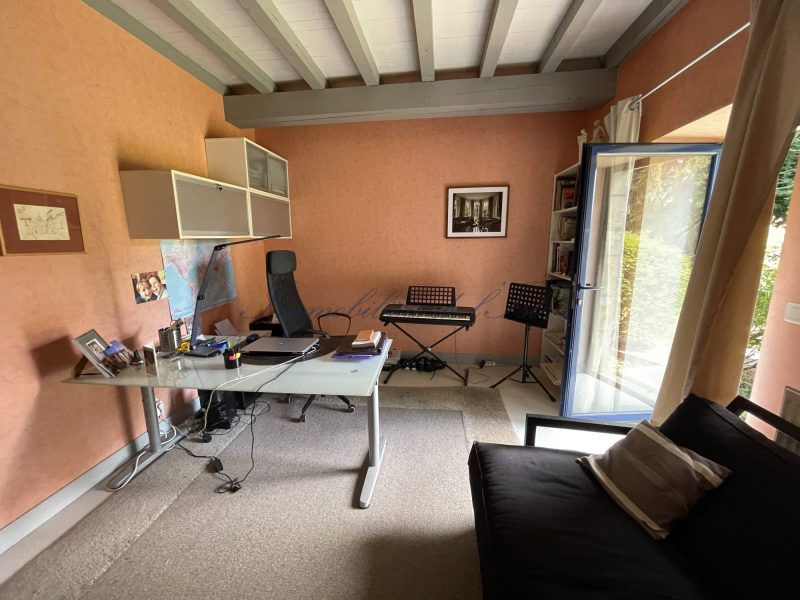 505f11a17041b8d8e892d9175800e202