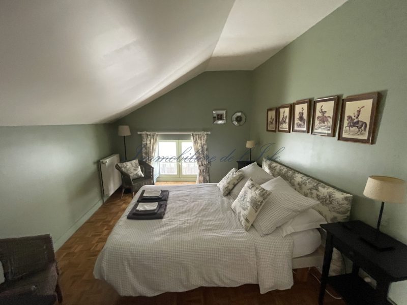 52f57d7569a030f7f8f8fba80cfb8d4e