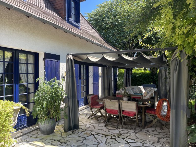 561ab98383bba37e3c32e6087687b9b3