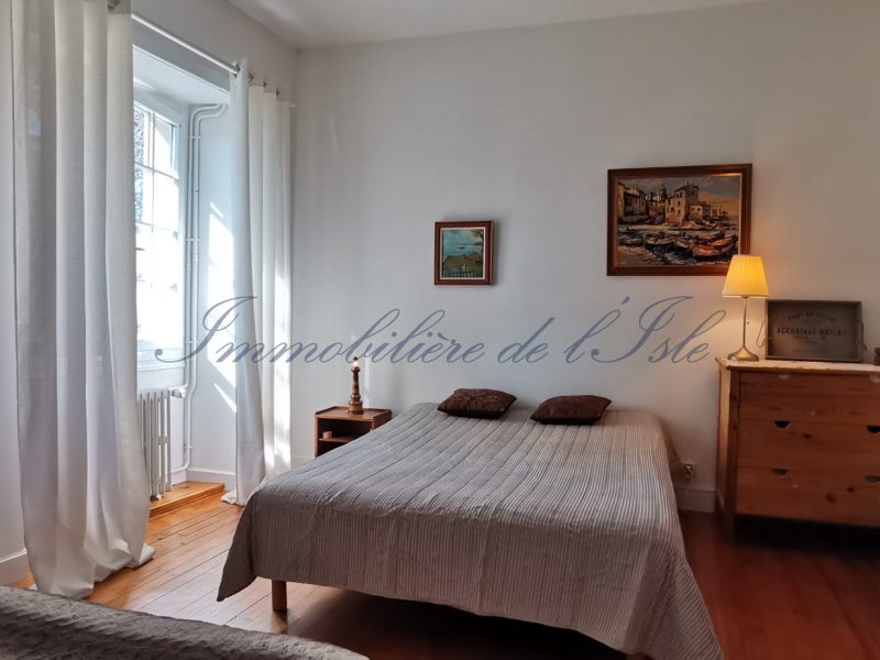 68876a1d6903e01703cc026dc6fbacb9