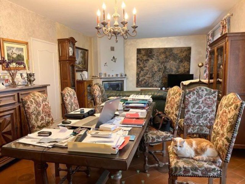 6cb8552fc1fac56a85f13a539e6658cc