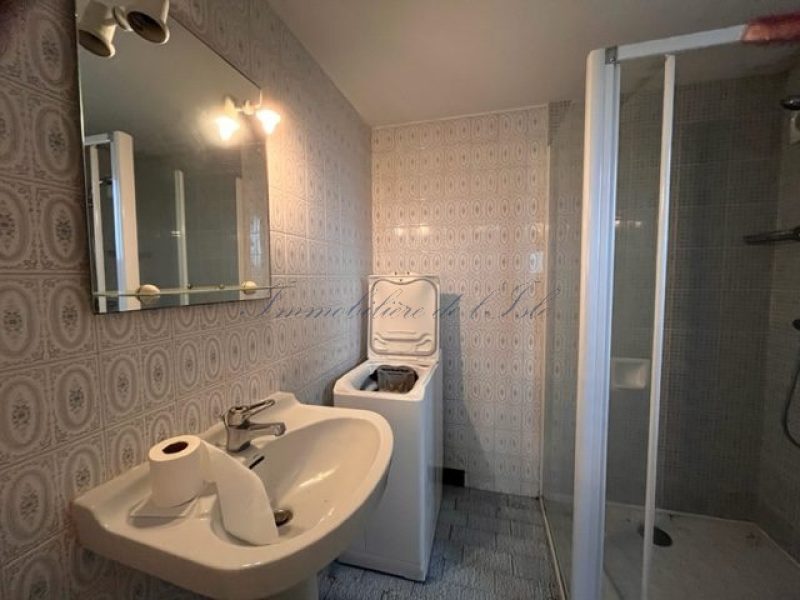 74b86583d629329c37545a331bb7fc11