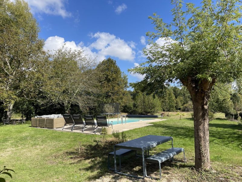 76852705b7ca4f61a3485651ffebff9c