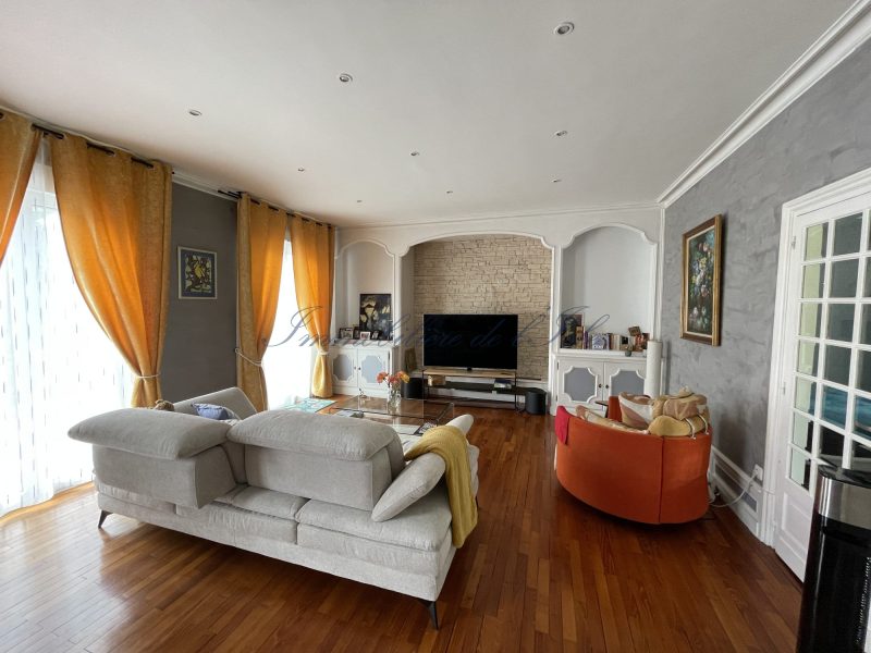 9027560971fdaa7e60f1b0c95837a2cc