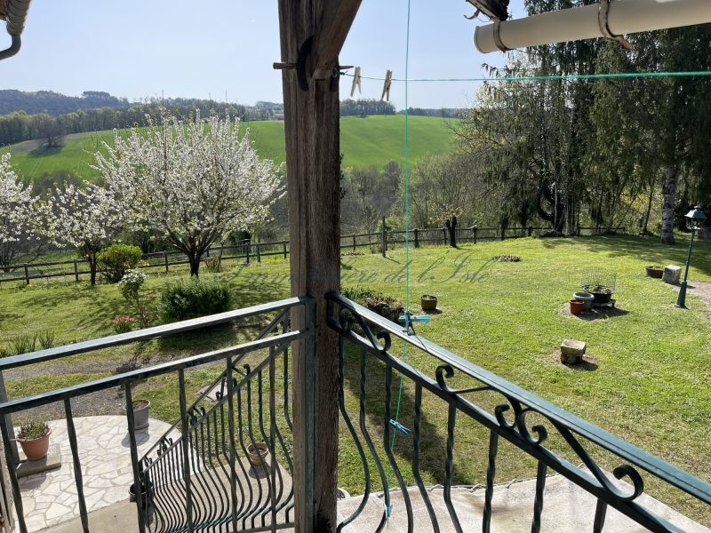 a69970aee573784f130c8bfc6330ef61