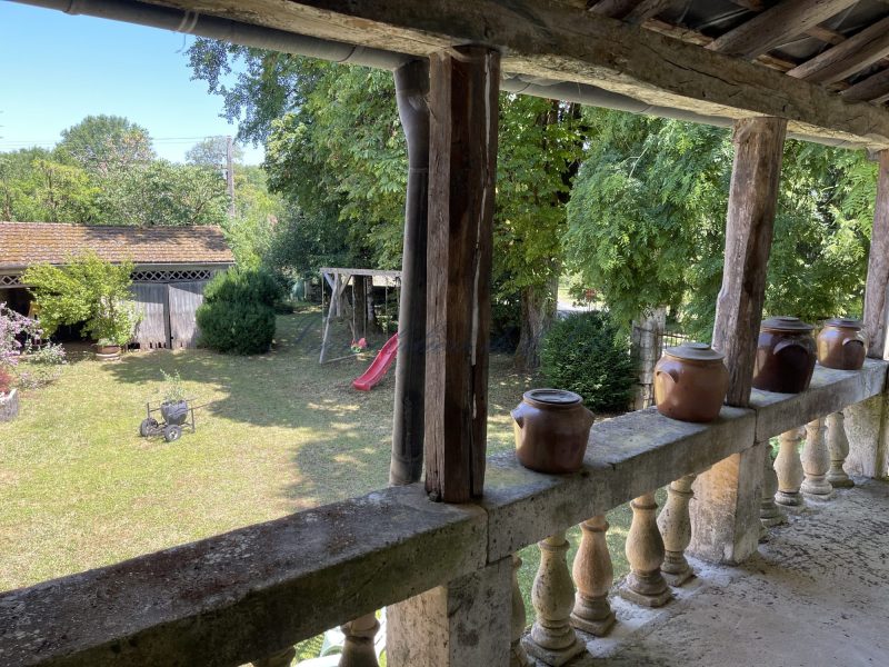 a9ea33d3920b908d5aadaa4f6e98d438