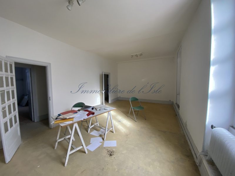 b3f3f23f4bed63d9f5e37f12396f8250