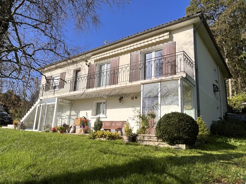 c165cc578a8720427970fe9b11d9f4b8