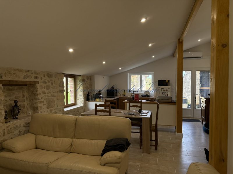 dfd274751ea1759fb450fe89c3141c56