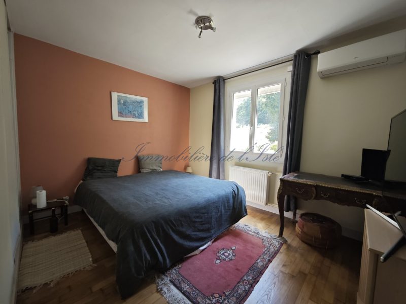 e6b1a9e1daaed2b856bd8e9b405afce3