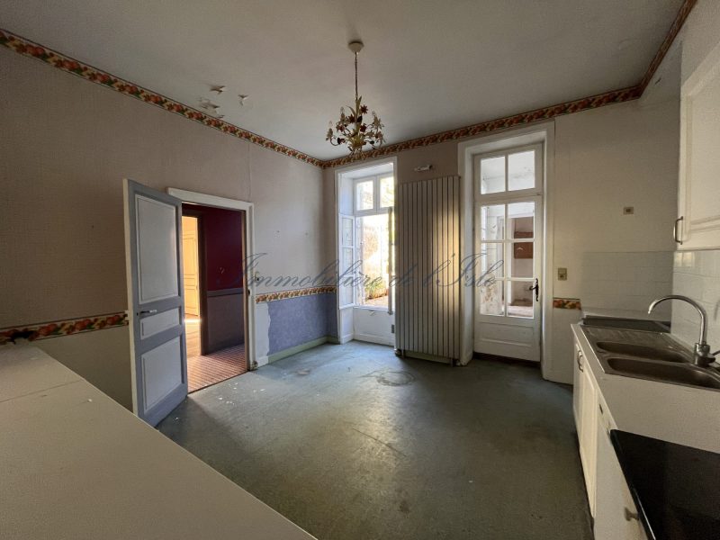 eb615e8a555a87e9ab3184ca1aea470b