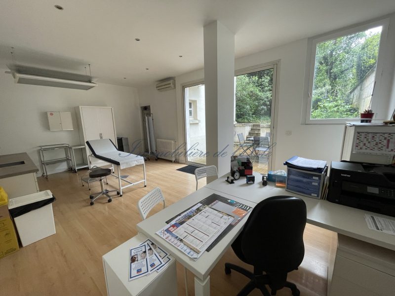 fe4872e5e76271536f687b4e3093a613