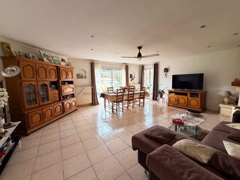 photo_2d8000223ab384947a66aebba47fe84b