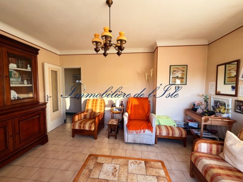 photo_5f95fb714c76bf1d2fd9629d4a899ac8