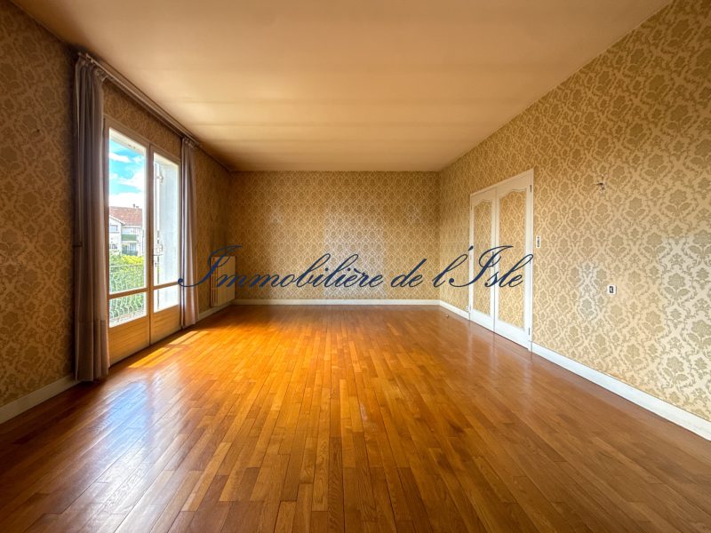 photo_65cd913ff887d8b22ccb0d7dd5e148c6