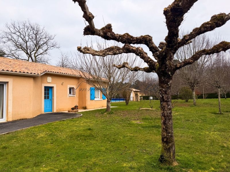 photo_745fd8ad3c80ff748077cacee382568b