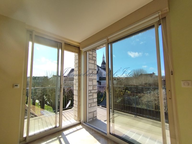 photo_777f95cdd1de82079a9f62068a0a1aa1