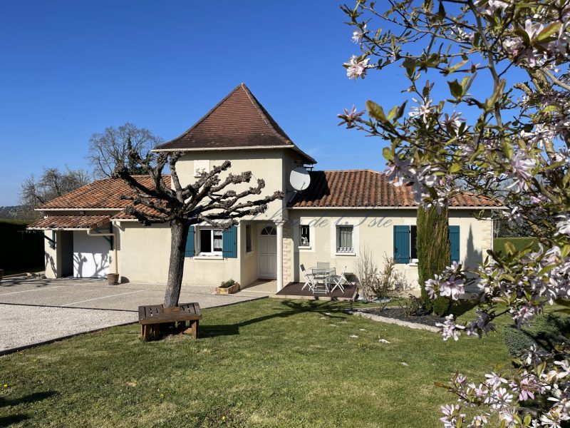 photo_88d522fac6506237334fe4d033879648