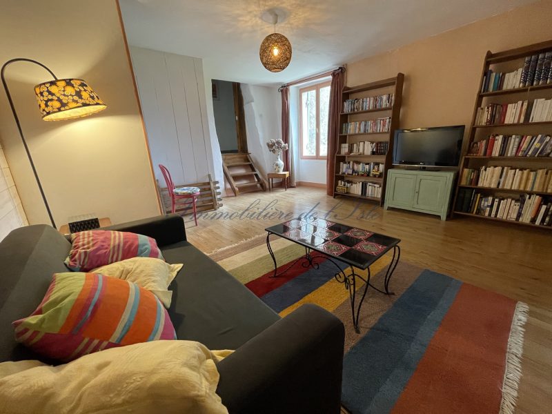 photo_975d96b2a6d6e7cd26057da4e6588300