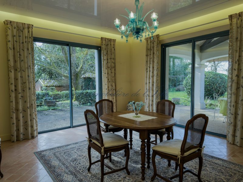 photo_99afb45e1426f20653f37d9b8fd065d0