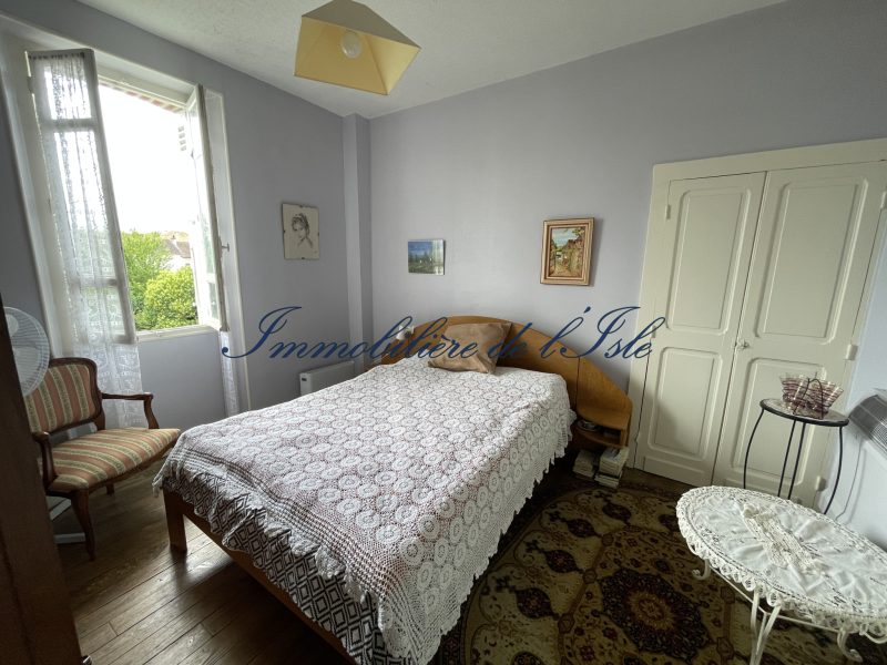 photo_a136fc2cb4195f03a52e35cc27f8f3f7