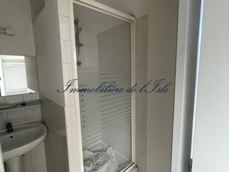 photo_b1dc1c94467f401aff2eefa14af83c5e
