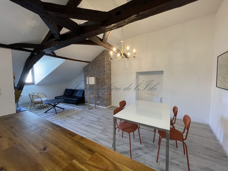 photo_c98b186afd1e26ec4408b22986334034