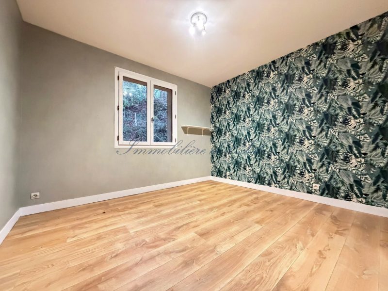 photo_d12f5ffa2c3a3e72a5ba6f756443d40a