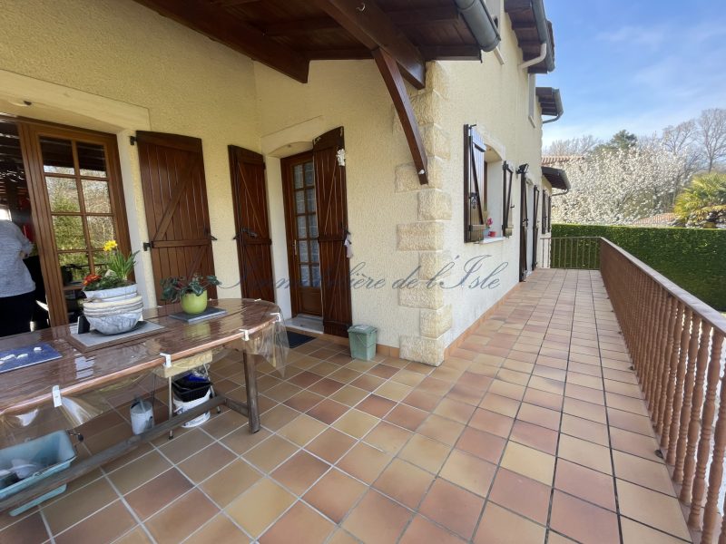 photo_d9c4ee2ac09f806cd1bd1222d5ae16a2